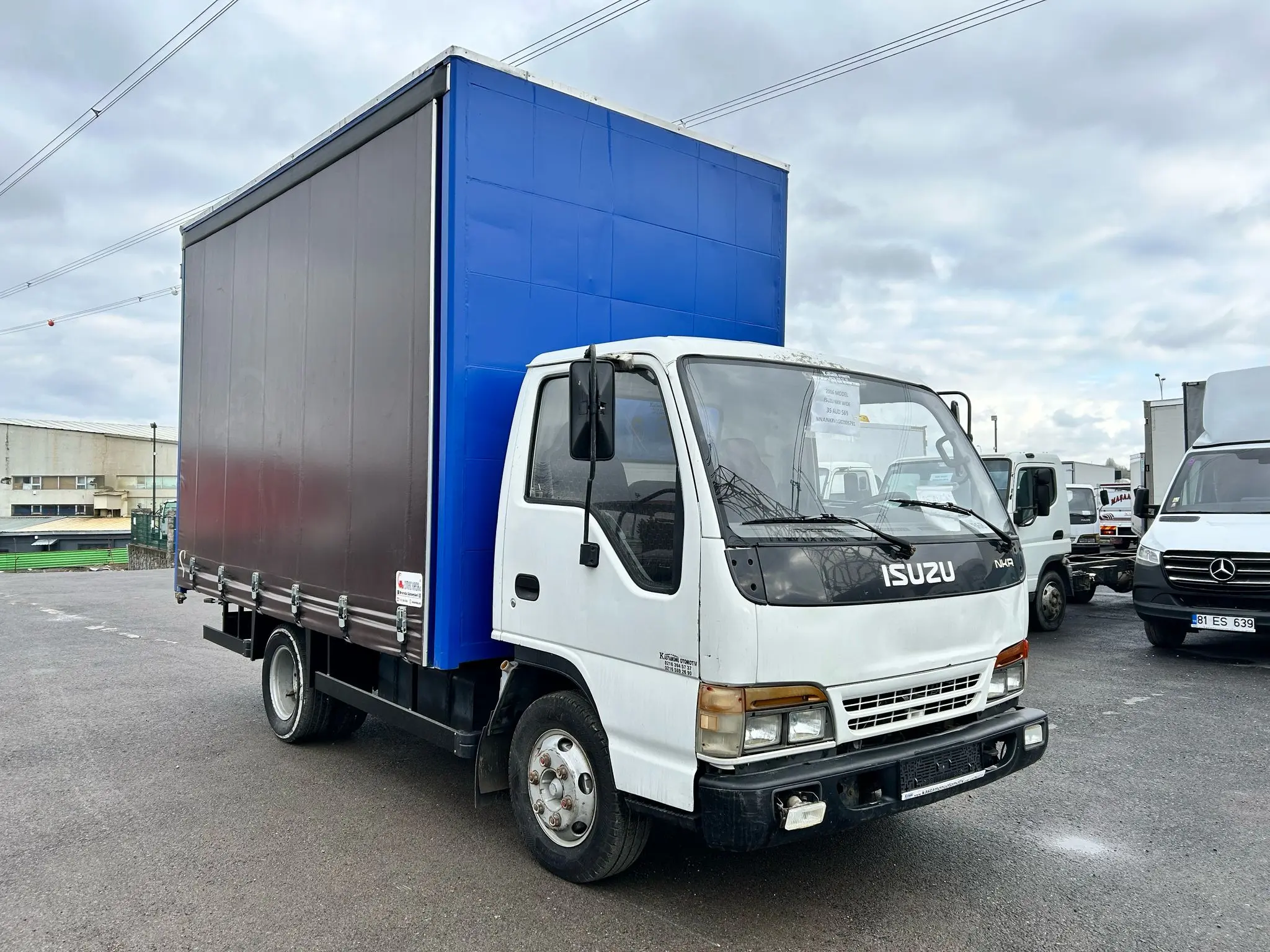 NKR Wide STD / Kamyonet